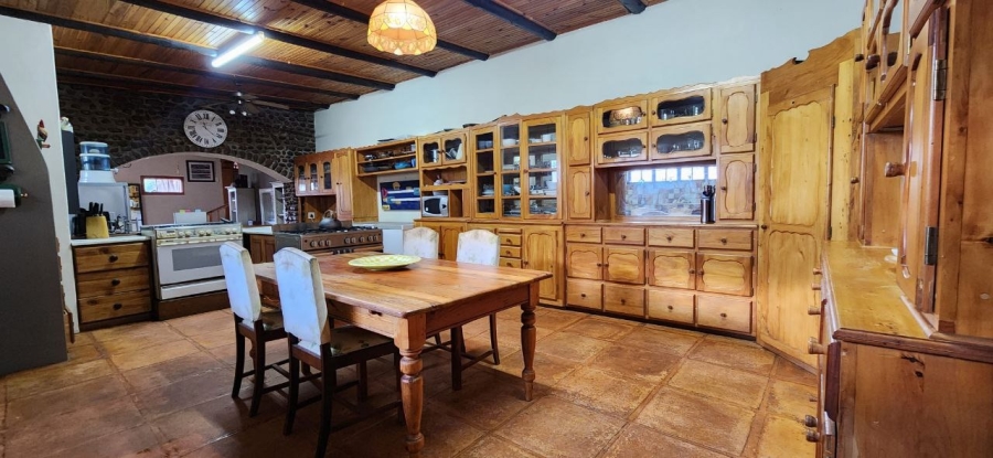 10 Bedroom Property for Sale in Joubertina Eastern Cape
